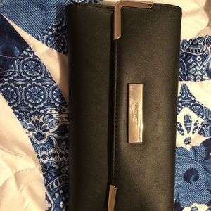 Nine West wallet